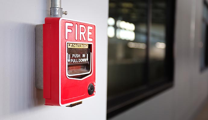 Installed fire alarm system in the commercial place