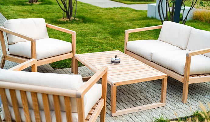 outdoor patio furniture